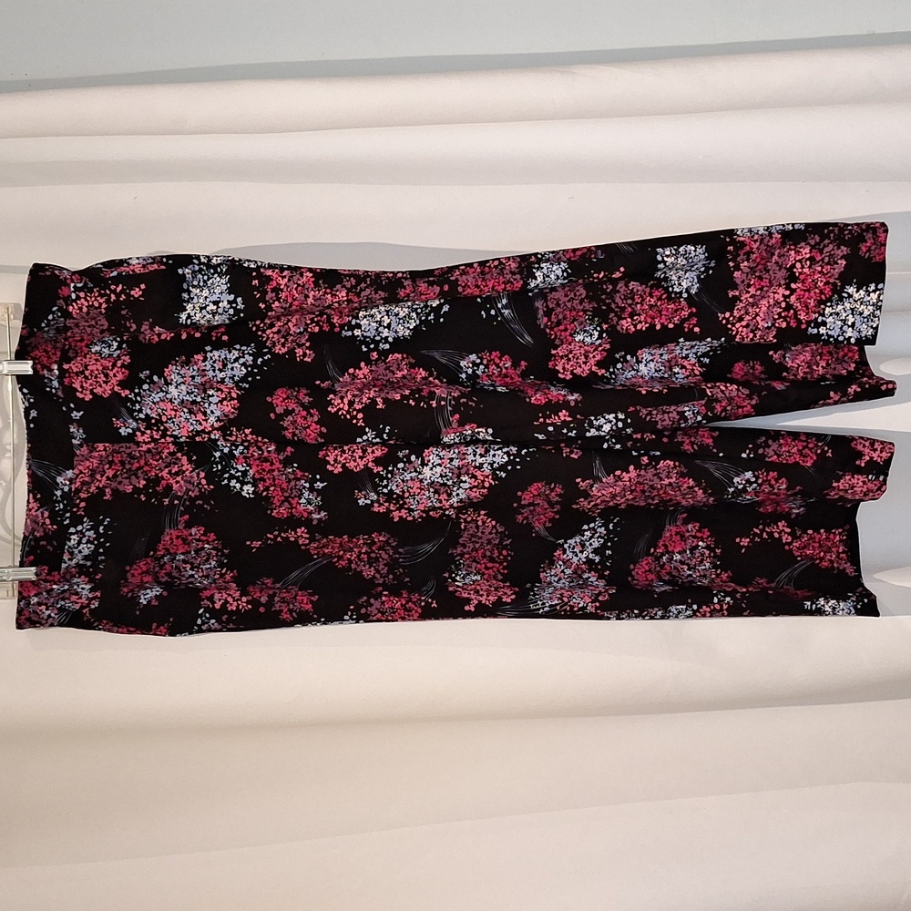 Lane Bryant Floral wide leg pants size 18/ 20